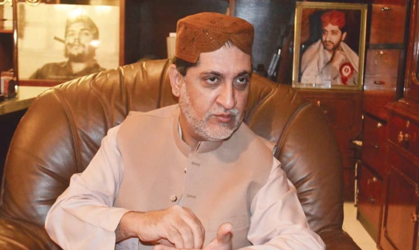 Akhtar Mengal's  Parliament Lodges residence ‘raided’