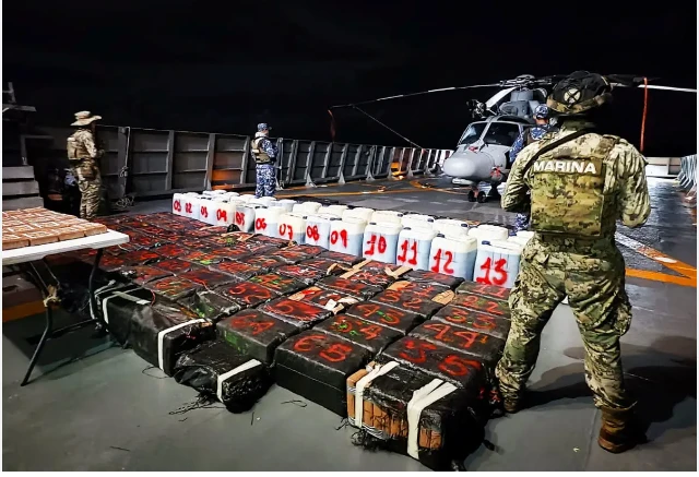 Mexican navy seizes record 8.3 tonnes of drugs in Pacific