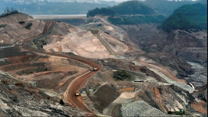 Brazil dam disaster victims pursue justice in UK: 'Our world collapsed'