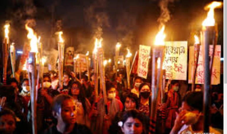 Bangladeshi students protest rising violence against women