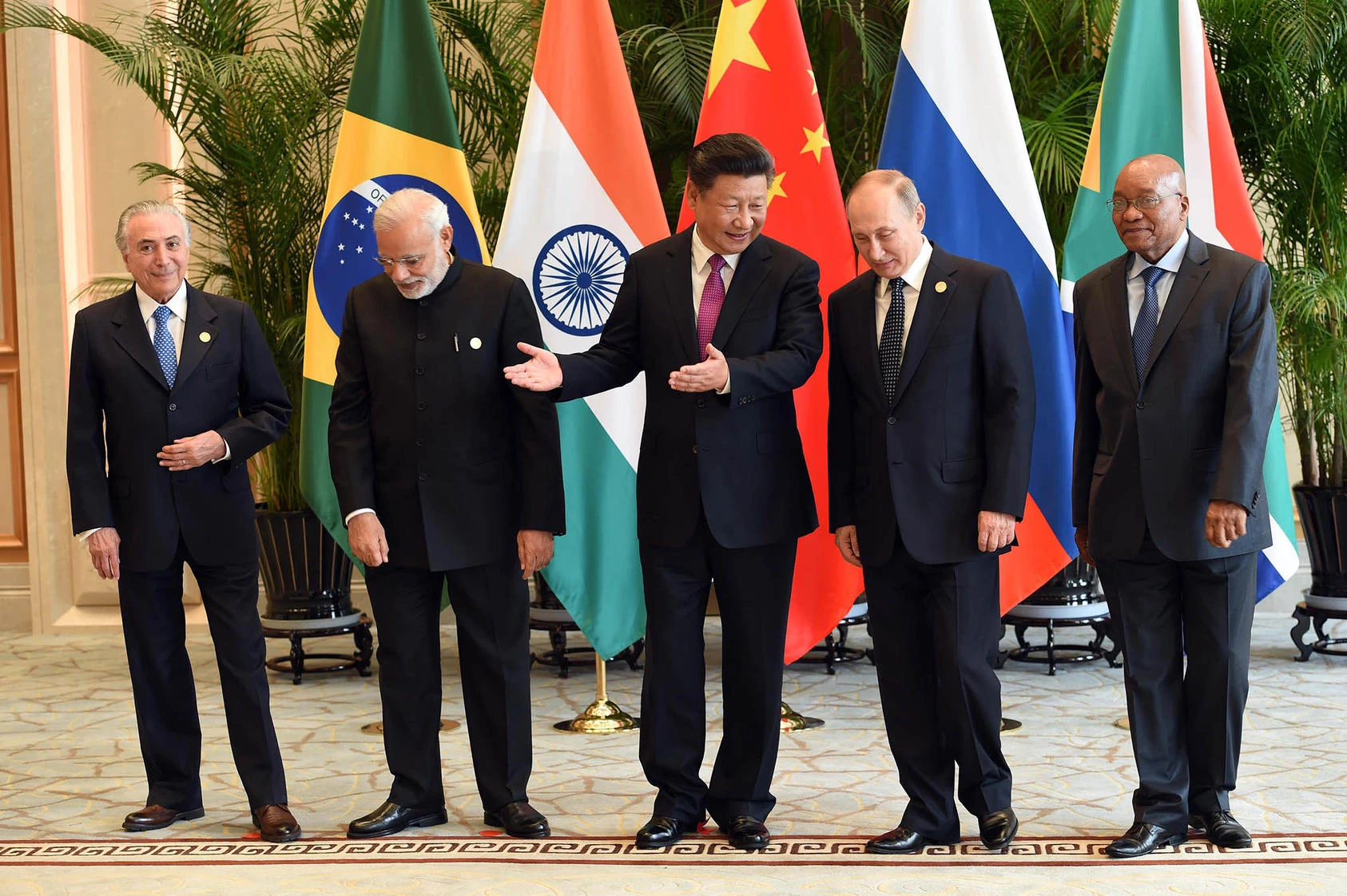 India, China and S.Africa leaders underpin Putin at key summit