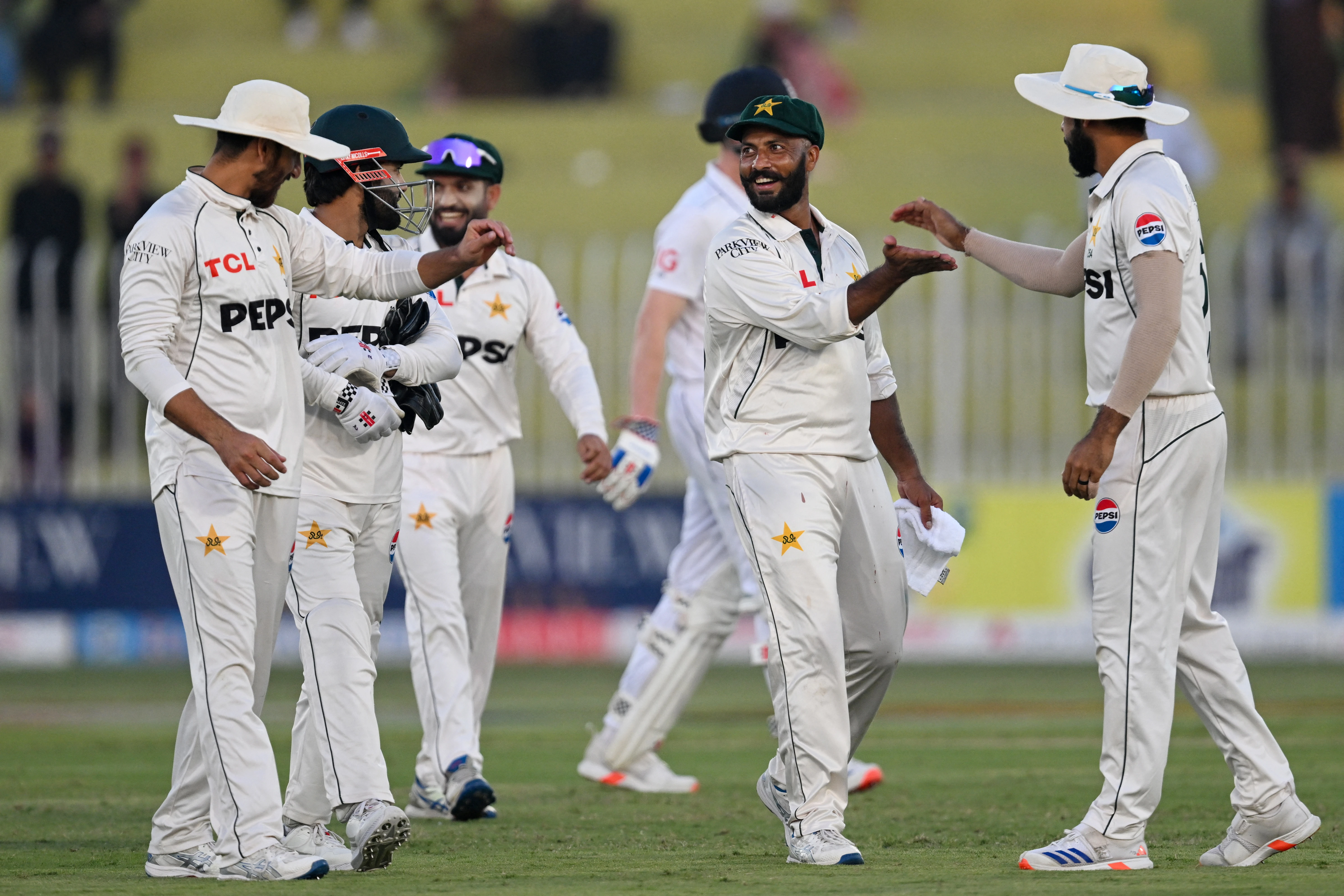 England reeling at 24-3 after gritty Shakeel century on day two of second Test