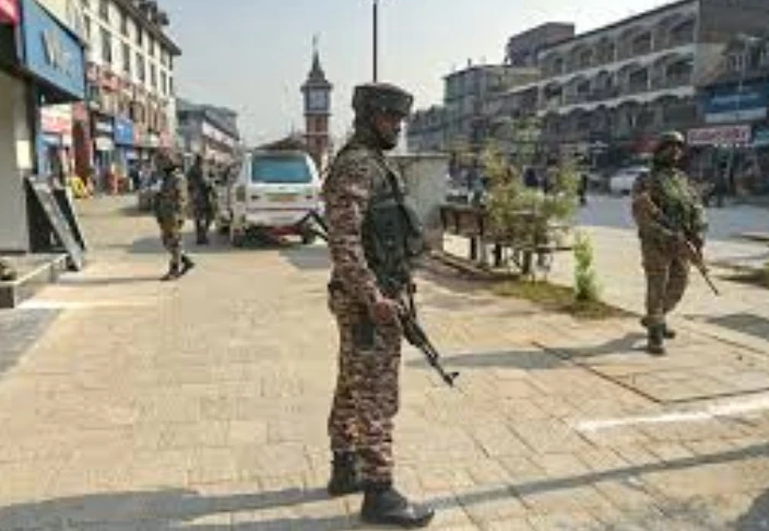 Indian soldiers among four shot dead in Occupied Kashmir ambush