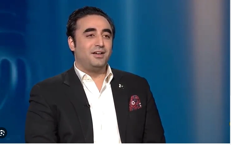 Bilawal urges media to spread awareness about breast cancer