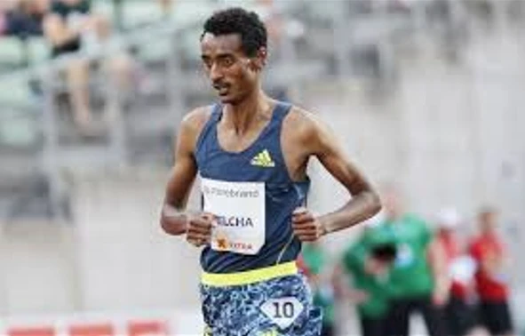 Ethiopia's Kejelcha breaks men's world half marathon record