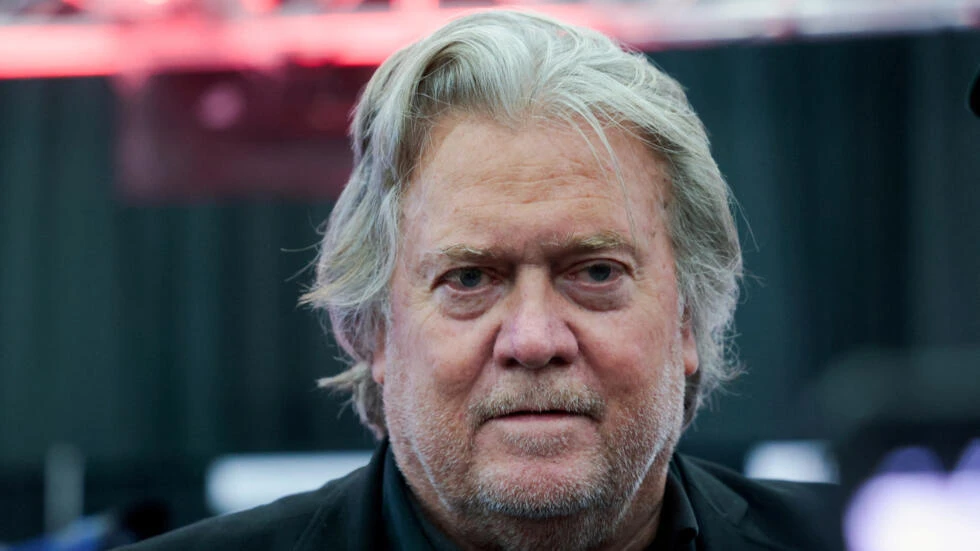 Trump advisor Steve Bannon released from prison before election