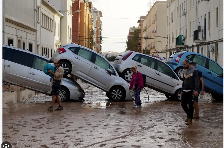 Spain boosts troop numbers in search for flood missing