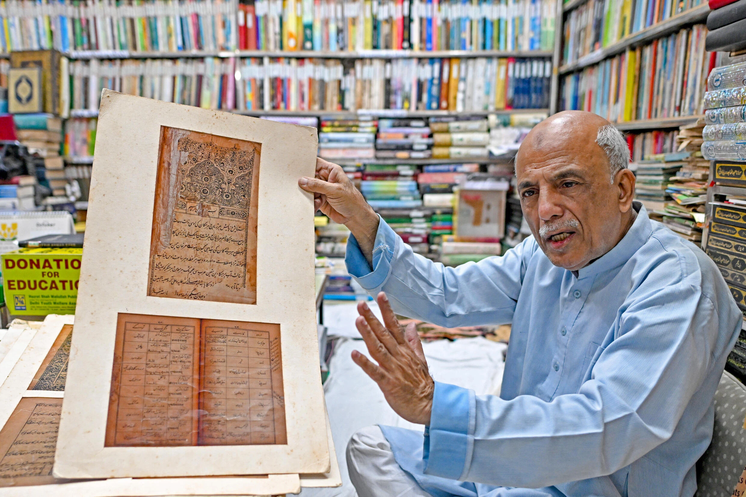 Fading literature: Delhi's famed Urdu Bazaar on last legs