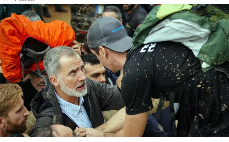 Crowds hurl mud at Spanish king on visit to flood disaster town