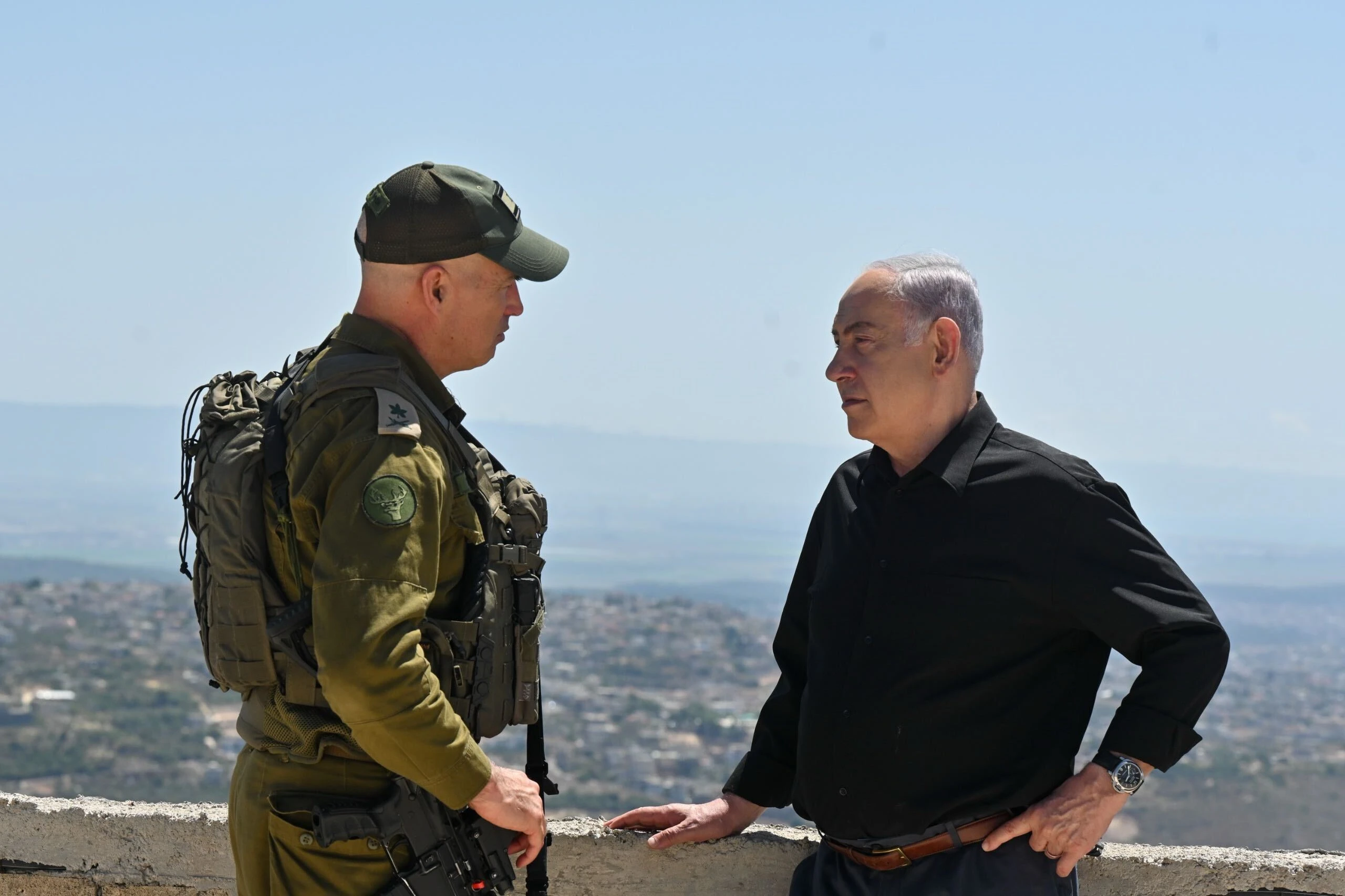 Israel pounds Lebanon as Netanyahu visits the border