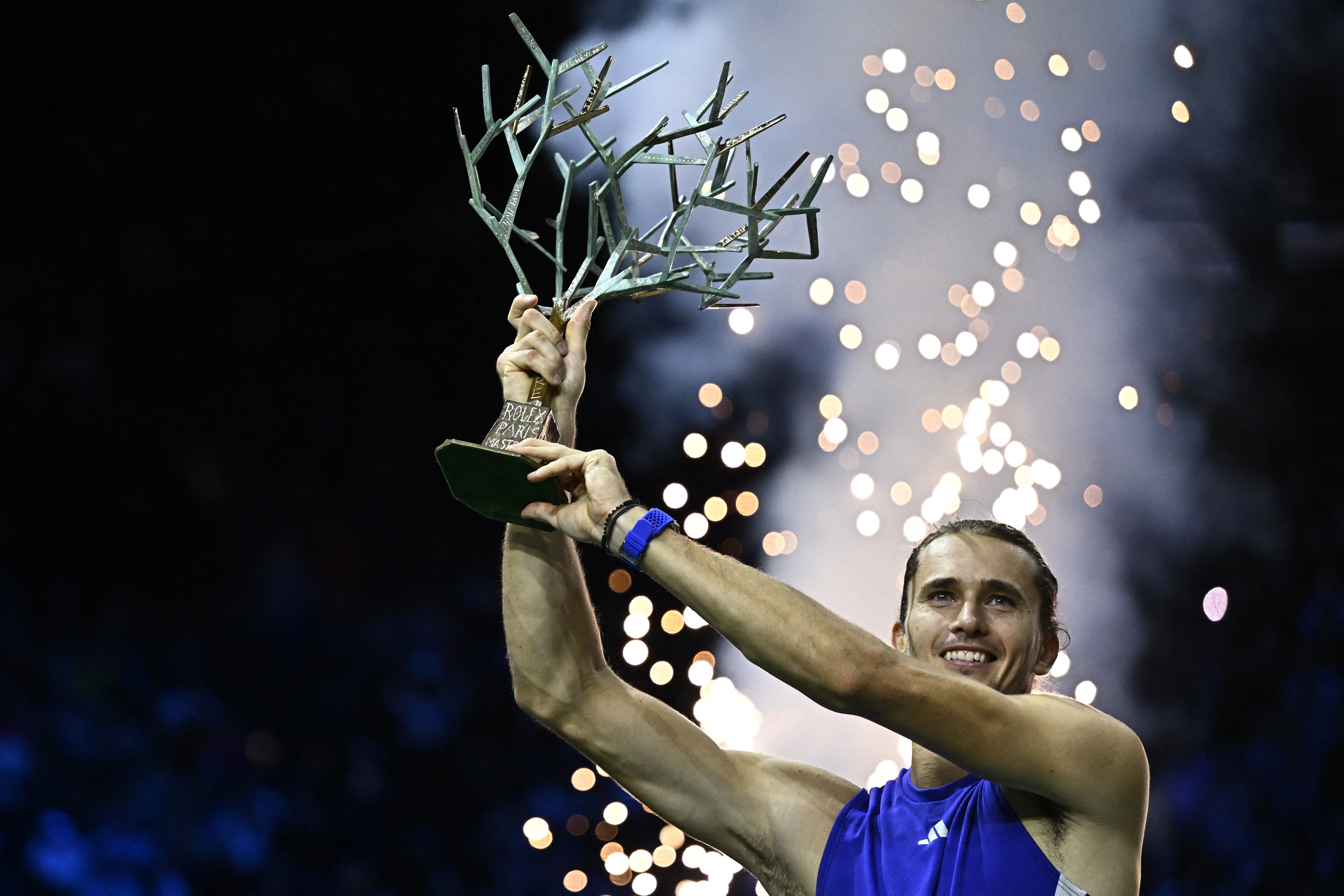 Zverev overwhelms Humbert in Paris Masters final triumph