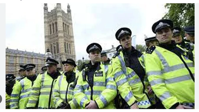 Hundreds of UK police sacked for misconduct