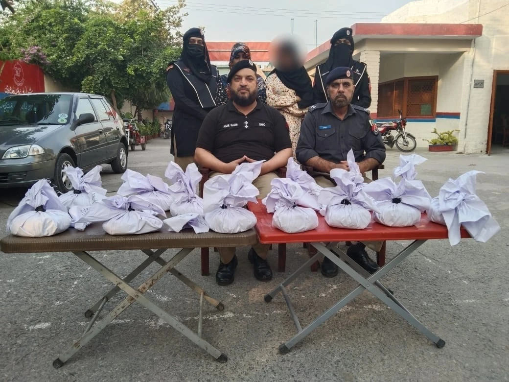 46kg hashish seized from four suspects at Rawalpindi Railway Station