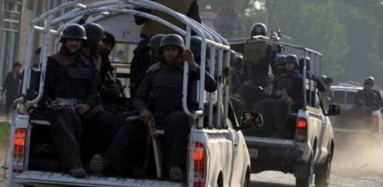 Two security personnel martyred as FC vehicle comes under terror attack in DI Khan