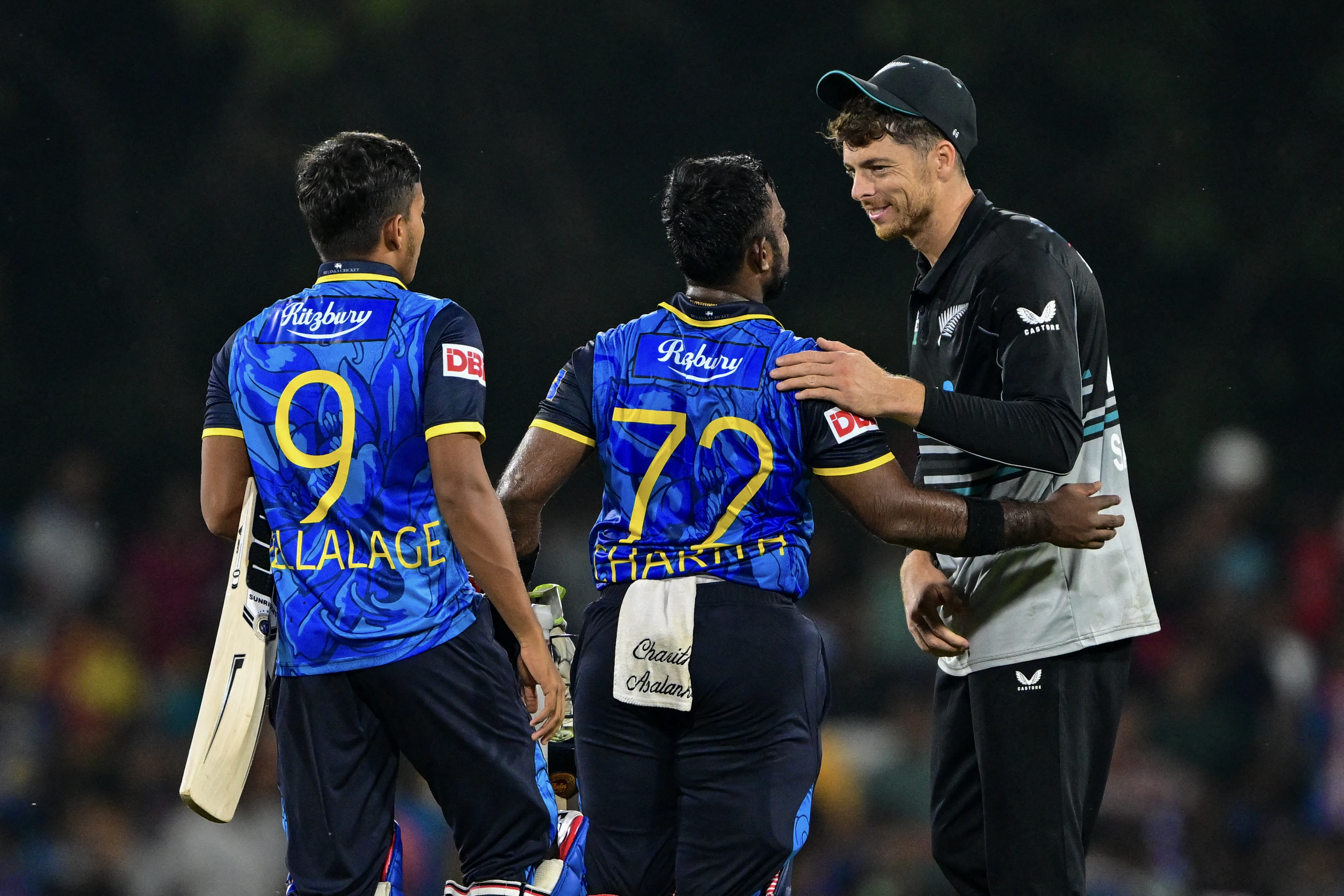 Sri Lanka beat New Zealand by 4 wickets