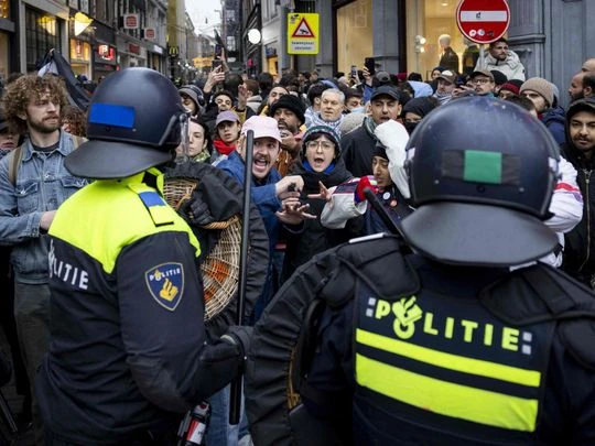 Dozens held in Amsterdam for violating protest ban