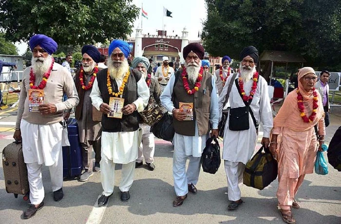 Pakistan issues over 3,000 visas to India's Sikh pilgrims