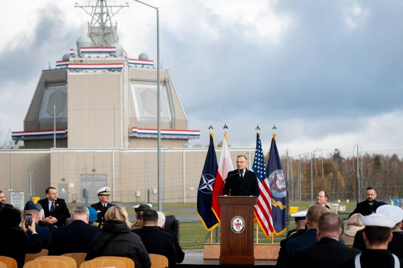 Poland opens long-awaited US missile base