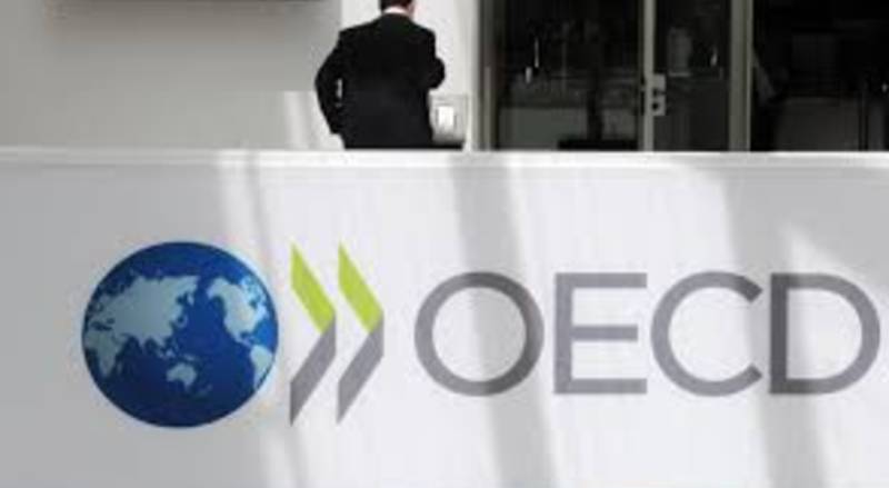 Legal migration to OECD reaches new record in 2023