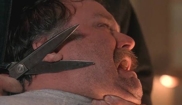 Man cuts ear of his uncle in Rojhan 