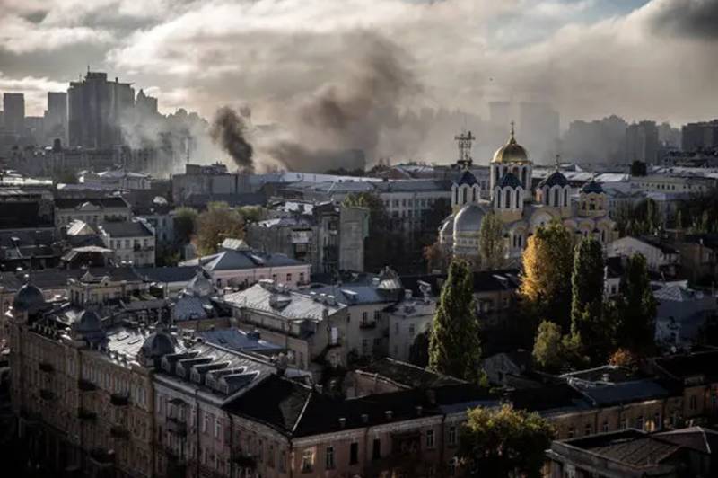 Ukraine targeted by 'one of the largest' aerial attacks by Russia: Kyiv's foreign minister