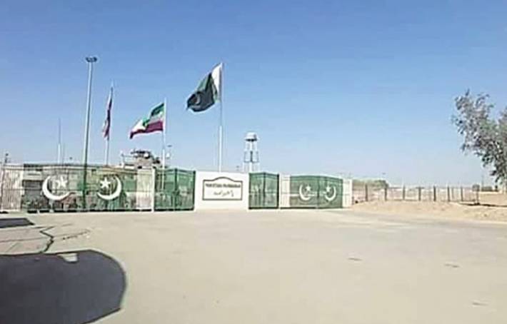 Pakistan-Iran border trade point reopens