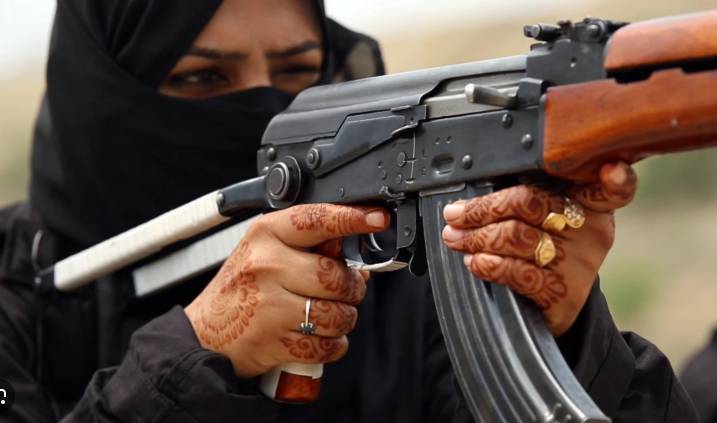 Mianwali woman shoots man dead for refusing to marry her