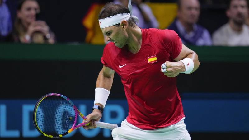 Spain's Nadal loses in Davis Cup quarter-finals singles opener