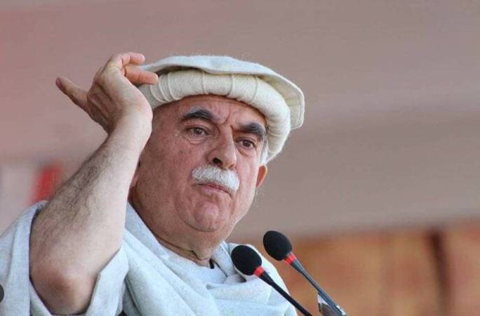 Mahmood Achakzai declines to join PTI protest 