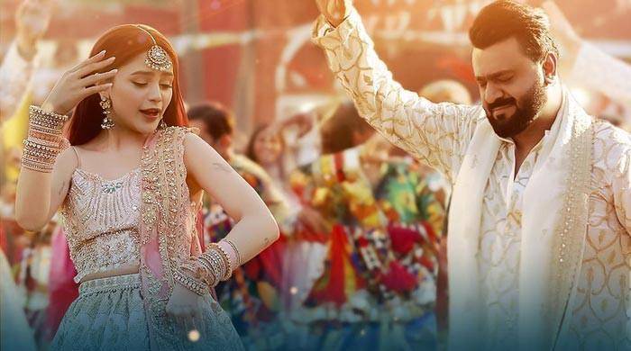 Aima Baig and Sahir Ali Bagga perform at Punjab Harappa Culture Festival