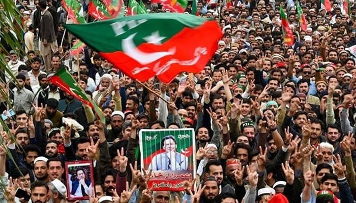 PTI gears up for protests to secure Imran Khan's release amid road closures