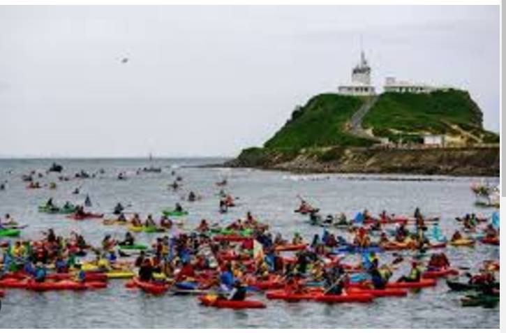 Police arrest 170 after floating blockade of Australian coal port