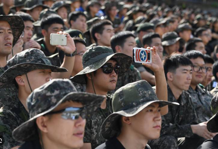 South Korean puts on 20kg to avoid tough acts in military service