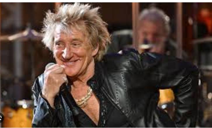 Rock star Rod Stewart to play Glastonbury legends slot