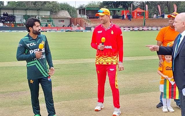 Pakistan bowl first in 2nd ODI against Zimbabwe