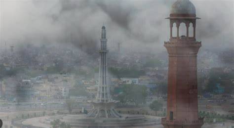 Experts urge preventive measures as Lahore still second most polluted city