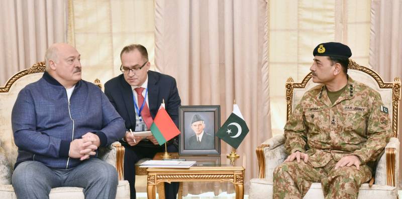 Belarusian president meets COAS, praises Pakistan’s role in anti-terror fight