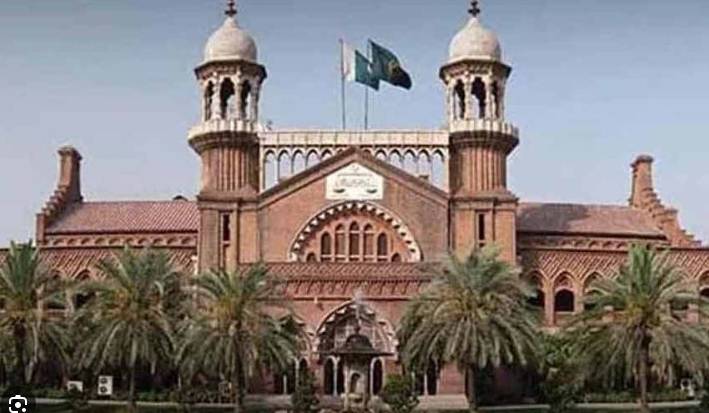 LHC summons secy schools education in retired guard’s son’s job case 