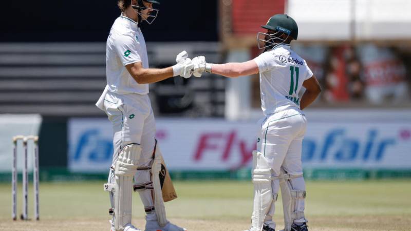 South Africa pacers leave Sri Lanka on the brink after Stubbs, Bavuma tons