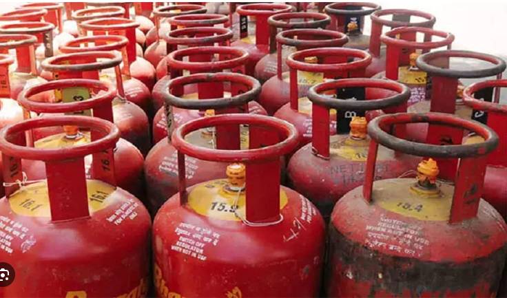 Ogra notifies nominal increase in LPG price