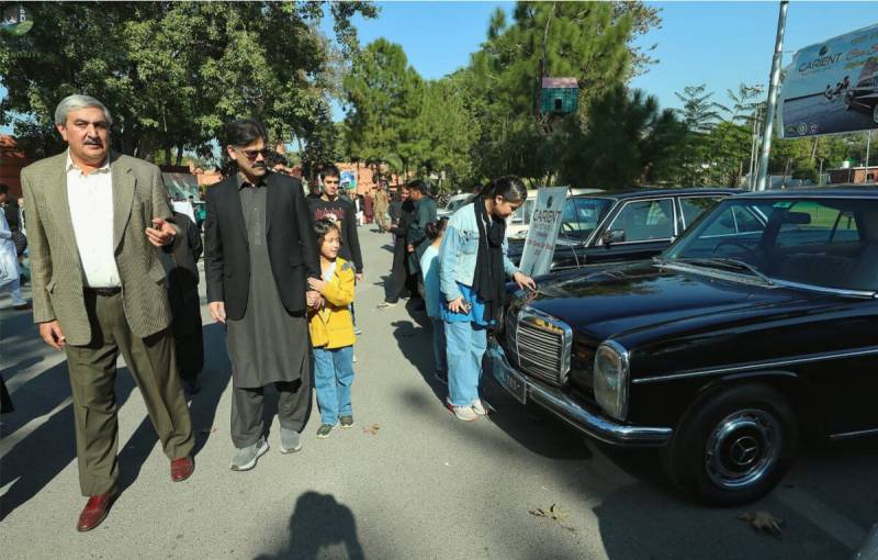 Vintage, classic cars on display at Peshawar show attract enthusiasts