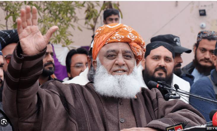 JUI-F chief Maulana Fazl not pleased with PTI’s Nov 24 protest