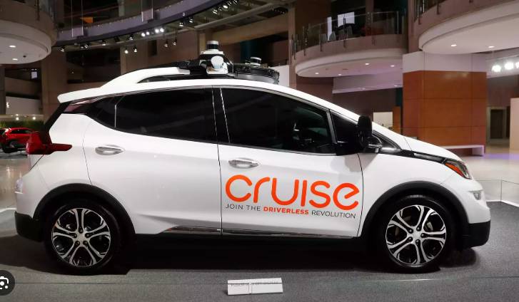 GM abandons robotaxi operations derailed by accident