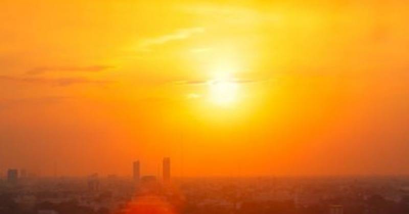 2025 'likely' to be in top three warmest years