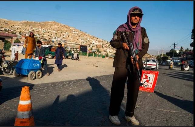 Vulnerable Afghans struggle as Taliban rebuild Kabul roads