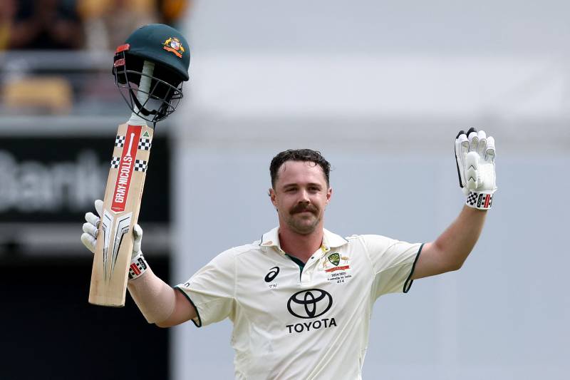 Head blazes century as Australia reach 234-3 in third India Test