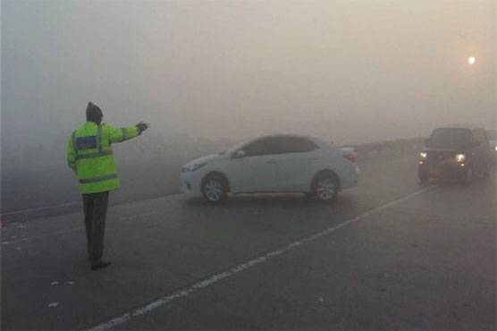 Fog chills Punjab, motorways shut for public safety