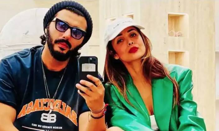 Malaika Arora finally reacts to Arjun Kapoor’s public declaration of being SINGLE