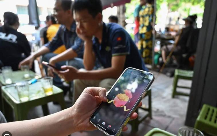 Sweeping Vietnam internet law comes into force