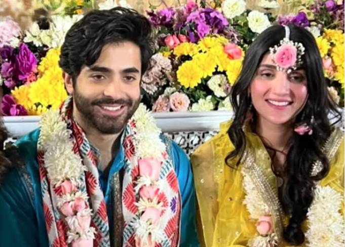  Sheheryar Munawar and Maheen Siddiqui's mayoon glimpses go out on social media